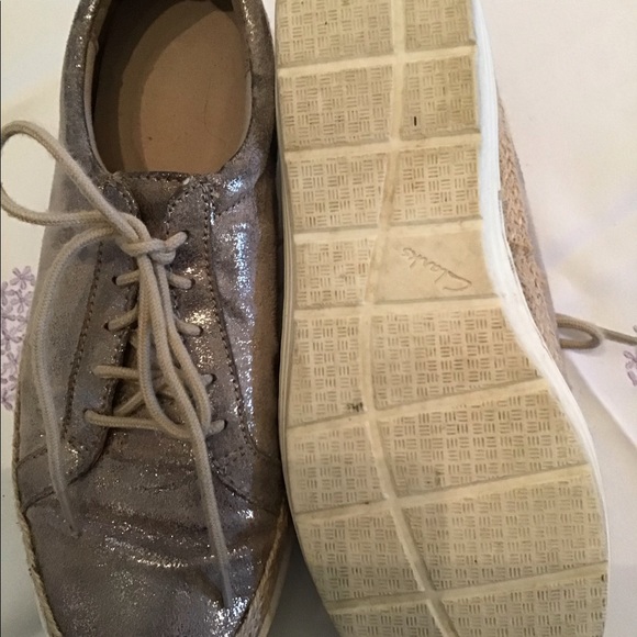 Womens Clarke’s casual shoes - Picture 2 of 6